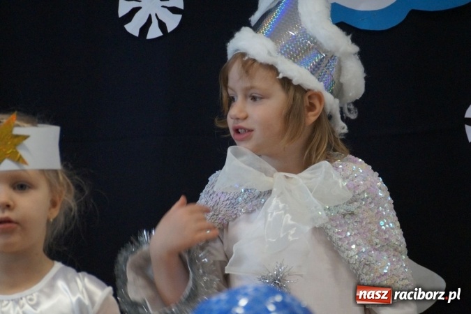 Zdjęcie w galerii na portalu naszraciborz.pl: Sto lat! dla babć i dziadków w Zawadzie Książęcej  wiadomości z regionu