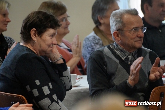Zdjęcie w galerii na portalu naszraciborz.pl: Sto lat! dla babć i dziadków w Zawadzie Książęcej  wiadomości z regionu