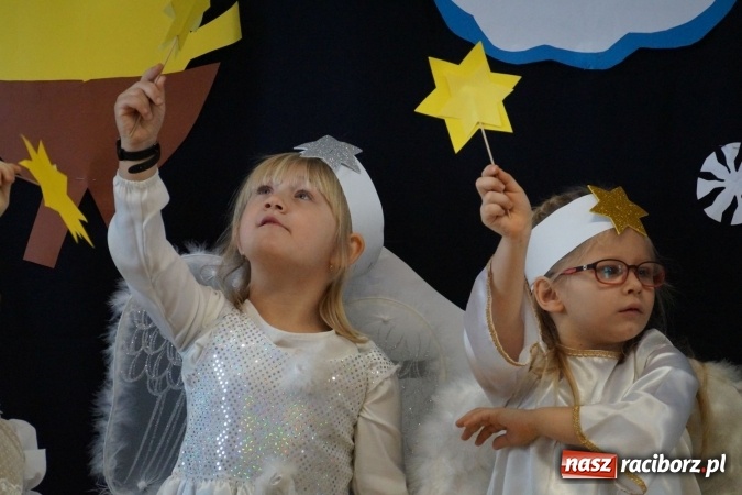 Zdjęcie w galerii na portalu naszraciborz.pl: Sto lat! dla babć i dziadków w Zawadzie Książęcej  wiadomości z regionu