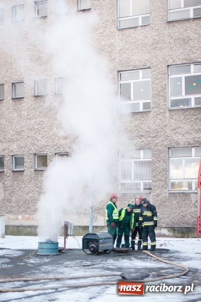 Zdjęcie w galerii na portalu naszraciborz.pl: Wyciągajcie koce z szaf! Awaria sieci ciepłowniczej w Raciborzu - przerwa w dostawie ciepła potrwa do późnego wieczora! wiadomości z regionu