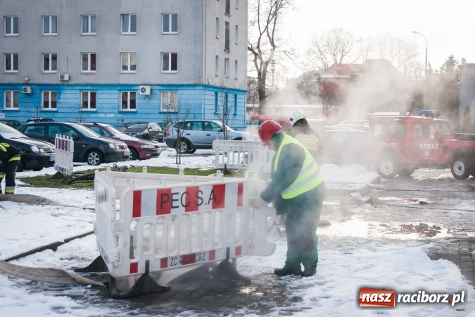Zdjęcie w galerii na portalu naszraciborz.pl: Wyciągajcie koce z szaf! Awaria sieci ciepłowniczej w Raciborzu - przerwa w dostawie ciepła potrwa do późnego wieczora! wiadomości z regionu