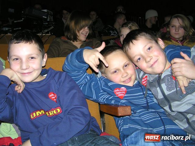 Zdjęcie w galerii na portalu naszraciborz.pl: 12 tysięcy z Kuźni dla WOŚP  wiadomości z regionu