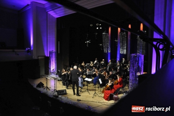 Zdjęcie w galerii na portalu naszraciborz.pl: W RCK zainaugurowano obchody 800-lecia Raciborza wiadomości z regionu