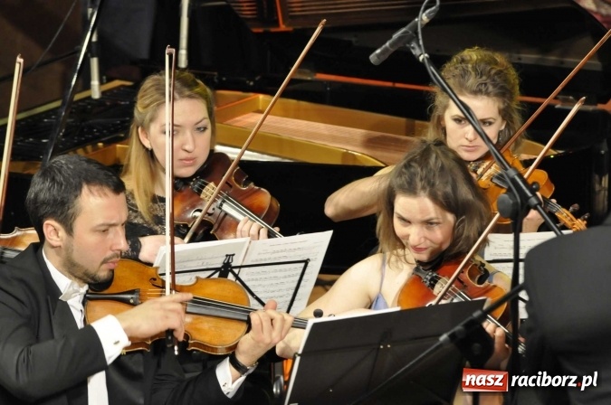 Zdjęcie w galerii na portalu naszraciborz.pl: W RCK zainaugurowano obchody 800-lecia Raciborza wiadomości z regionu