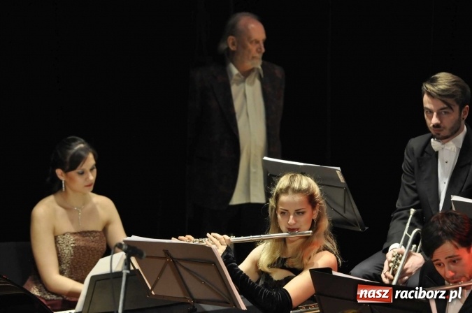 Zdjęcie w galerii na portalu naszraciborz.pl: W RCK zainaugurowano obchody 800-lecia Raciborza wiadomości z regionu