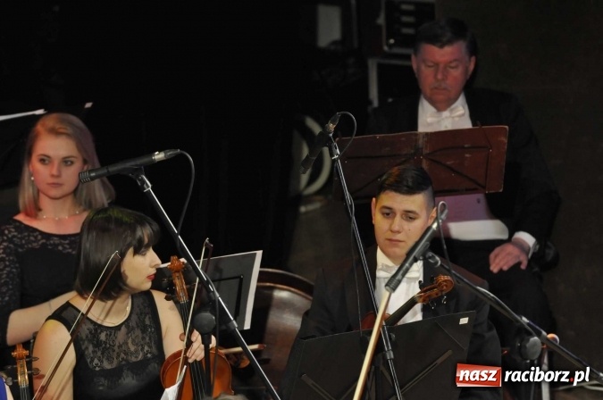 Zdjęcie w galerii na portalu naszraciborz.pl: W RCK zainaugurowano obchody 800-lecia Raciborza wiadomości z regionu