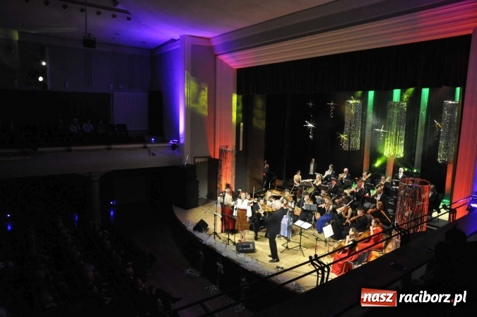 Zdjęcie w galerii na portalu naszraciborz.pl: W RCK zainaugurowano obchody 800-lecia Raciborza wiadomości z regionu