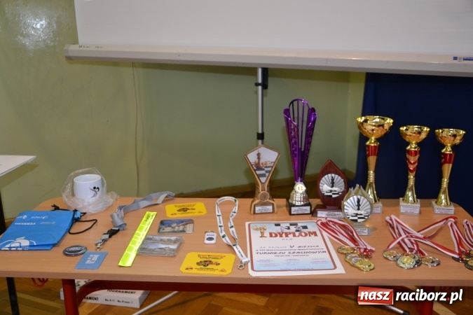 Zdjęcie w galerii na portalu naszraciborz.pl: VIII Międzynarodowy Turniej Szachowy w ZSO w Tworkowie wiadomości z regionu