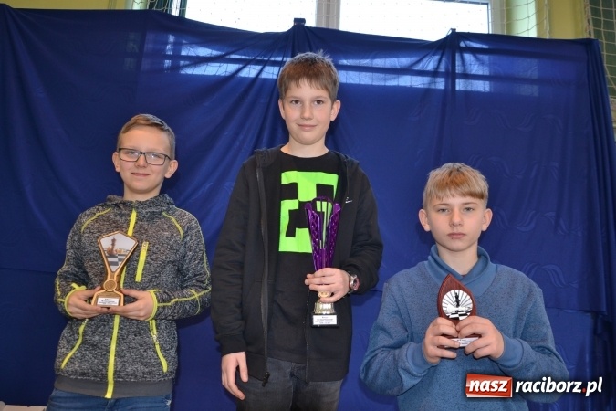 Zdjęcie w galerii na portalu naszraciborz.pl: VIII Międzynarodowy Turniej Szachowy w ZSO w Tworkowie wiadomości z regionu