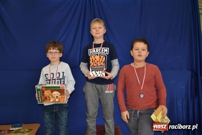 Zdjęcie w galerii na portalu naszraciborz.pl: VIII Międzynarodowy Turniej Szachowy w ZSO w Tworkowie wiadomości z regionu