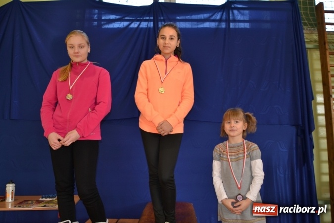 Zdjęcie w galerii na portalu naszraciborz.pl: VIII Międzynarodowy Turniej Szachowy w ZSO w Tworkowie wiadomości z regionu