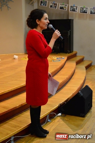 Zdjęcie w galerii na portalu naszraciborz.pl: Dzień Babci i Dziadka w bieńkowickim przedszkolu  wiadomości z regionu