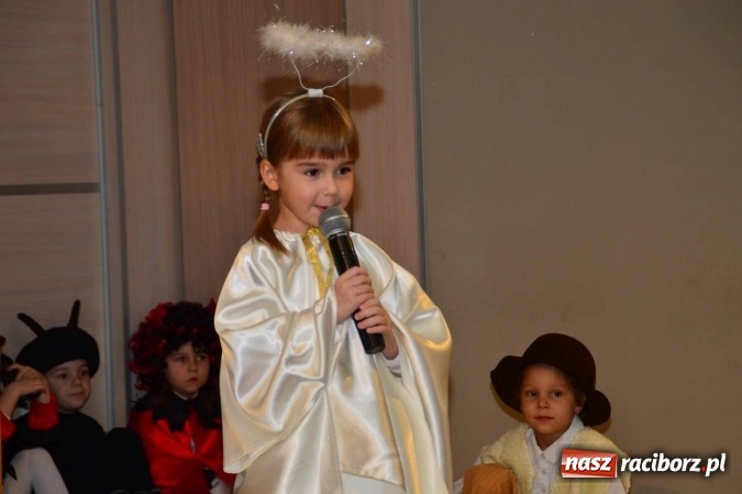 Zdjęcie w galerii na portalu naszraciborz.pl: Dzień Babci i Dziadka w bieńkowickim przedszkolu  wiadomości z regionu