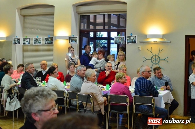 Zdjęcie w galerii na portalu naszraciborz.pl: Dzień Babci i Dziadka w bieńkowickim przedszkolu  wiadomości z regionu