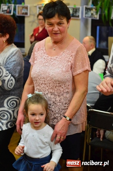 Zdjęcie w galerii na portalu naszraciborz.pl: Dzień Babci i Dziadka w bieńkowickim przedszkolu  wiadomości z regionu