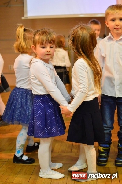 Zdjęcie w galerii na portalu naszraciborz.pl: Dzień Babci i Dziadka w bieńkowickim przedszkolu  wiadomości z regionu