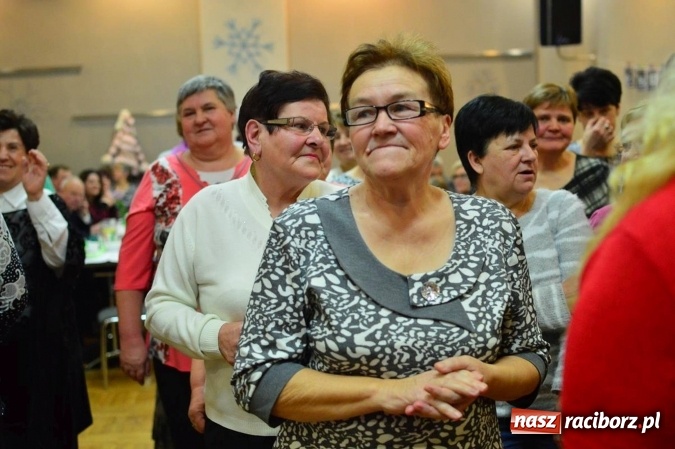 Zdjęcie w galerii na portalu naszraciborz.pl: Dzień Babci i Dziadka w bieńkowickim przedszkolu  wiadomości z regionu