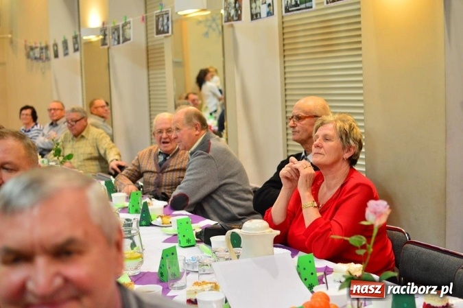 Zdjęcie w galerii na portalu naszraciborz.pl: Dzień Babci i Dziadka w bieńkowickim przedszkolu  wiadomości z regionu