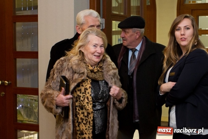 Zdjęcie w galerii na portalu naszraciborz.pl: Obsłużą was tak, jak na to zasłużyliście, czyli jak to starosta Winiarski skradł urodzinowe show prezydentowi Lenkowi wiadomości z regionu