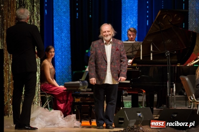 Zdjęcie w galerii na portalu naszraciborz.pl: Obsłużą was tak, jak na to zasłużyliście, czyli jak to starosta Winiarski skradł urodzinowe show prezydentowi Lenkowi wiadomości z regionu