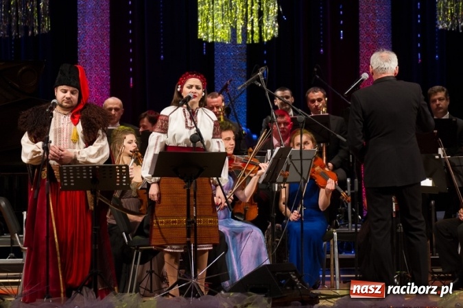 Zdjęcie w galerii na portalu naszraciborz.pl: Obsłużą was tak, jak na to zasłużyliście, czyli jak to starosta Winiarski skradł urodzinowe show prezydentowi Lenkowi wiadomości z regionu