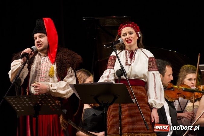 Zdjęcie w galerii na portalu naszraciborz.pl: Obsłużą was tak, jak na to zasłużyliście, czyli jak to starosta Winiarski skradł urodzinowe show prezydentowi Lenkowi wiadomości z regionu