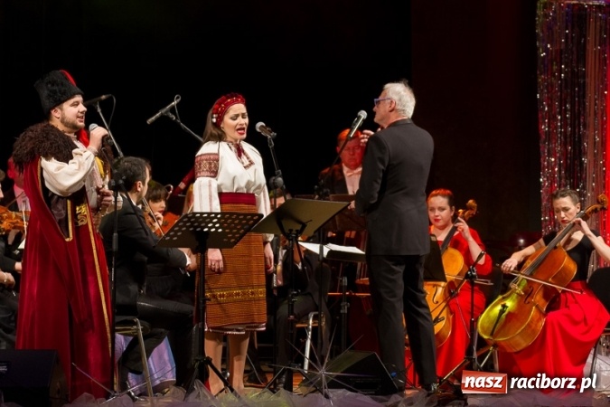 Zdjęcie w galerii na portalu naszraciborz.pl: Obsłużą was tak, jak na to zasłużyliście, czyli jak to starosta Winiarski skradł urodzinowe show prezydentowi Lenkowi wiadomości z regionu