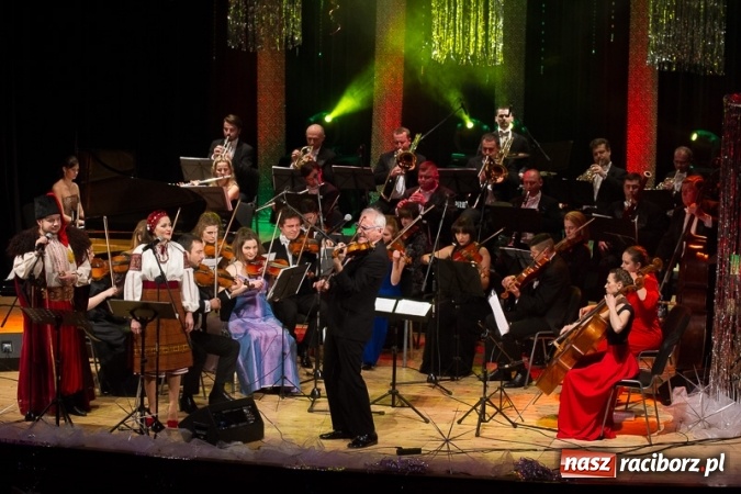 Zdjęcie w galerii na portalu naszraciborz.pl: Obsłużą was tak, jak na to zasłużyliście, czyli jak to starosta Winiarski skradł urodzinowe show prezydentowi Lenkowi wiadomości z regionu