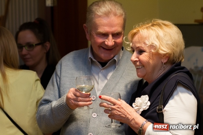 Zdjęcie w galerii na portalu naszraciborz.pl: Obsłużą was tak, jak na to zasłużyliście, czyli jak to starosta Winiarski skradł urodzinowe show prezydentowi Lenkowi wiadomości z regionu