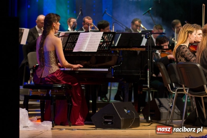 Zdjęcie w galerii na portalu naszraciborz.pl: Obsłużą was tak, jak na to zasłużyliście, czyli jak to starosta Winiarski skradł urodzinowe show prezydentowi Lenkowi wiadomości z regionu