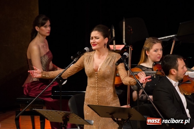 Zdjęcie w galerii na portalu naszraciborz.pl: Obsłużą was tak, jak na to zasłużyliście, czyli jak to starosta Winiarski skradł urodzinowe show prezydentowi Lenkowi wiadomości z regionu