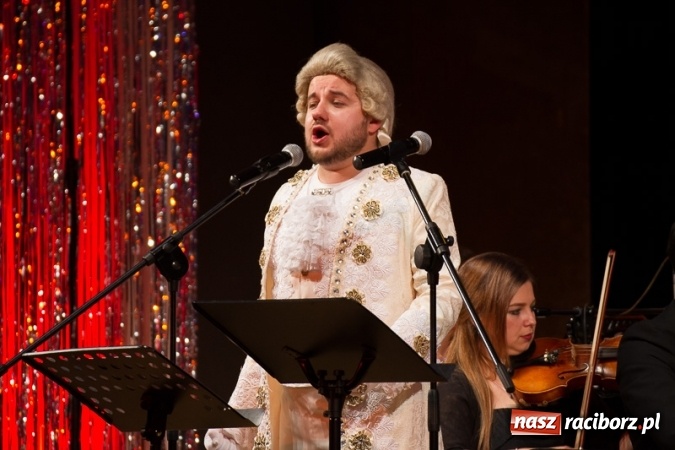 Zdjęcie w galerii na portalu naszraciborz.pl: Obsłużą was tak, jak na to zasłużyliście, czyli jak to starosta Winiarski skradł urodzinowe show prezydentowi Lenkowi wiadomości z regionu