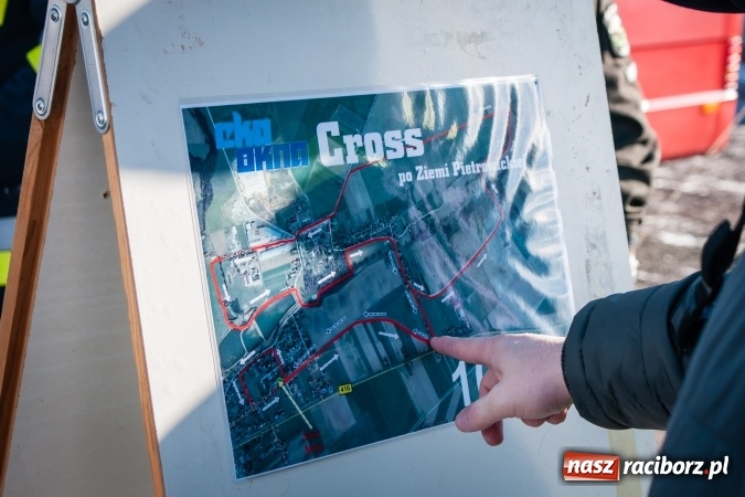 Zdjęcie w galerii na portalu naszraciborz.pl: V Eko-Okna Cross po Ziemi Pietrowickiej wiadomości z regionu