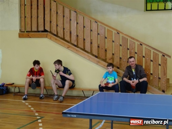 Zdjęcie w galerii na portalu naszraciborz.pl: Turniej tenisa stołowego w Nędzy wiadomości z regionu