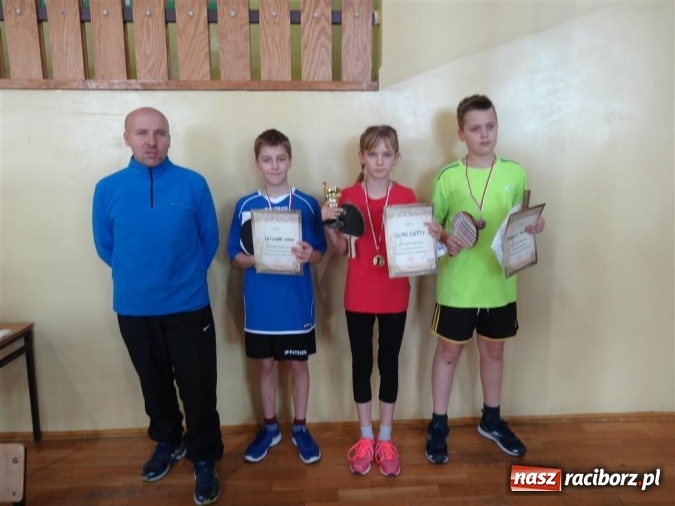 Zdjęcie w galerii na portalu naszraciborz.pl: Turniej tenisa stołowego w Nędzy wiadomości z regionu