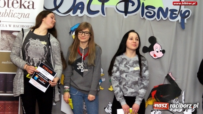 Zdjęcie w galerii na portalu naszraciborz.pl: Eksperymentalna Noc dla gimnazjalist&oacute;w w bibliotece za nami! wiadomości z regionu