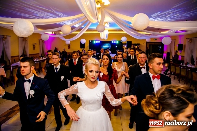 Zdjęcie w galerii na portalu naszraciborz.pl: Gastronomicy, hotelarze i technicy analitycy na studniówce w Anielskim Młynie  wiadomości z regionu