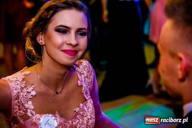 Zdjęcie w galerii na portalu naszraciborz.pl: Gastronomicy, hotelarze i technicy analitycy na studniówce w Anielskim Młynie  wiadomości z regionu