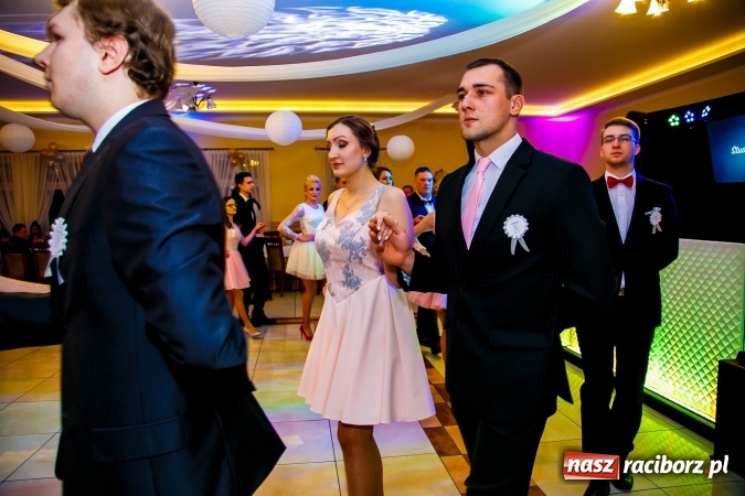 Zdjęcie w galerii na portalu naszraciborz.pl: Gastronomicy, hotelarze i technicy analitycy na studniówce w Anielskim Młynie  wiadomości z regionu