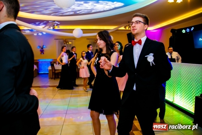 Zdjęcie w galerii na portalu naszraciborz.pl: Gastronomicy, hotelarze i technicy analitycy na studniówce w Anielskim Młynie  wiadomości z regionu