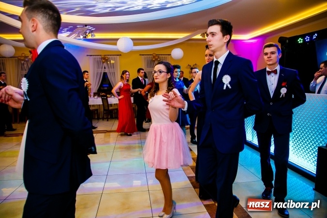 Zdjęcie w galerii na portalu naszraciborz.pl: Gastronomicy, hotelarze i technicy analitycy na studniówce w Anielskim Młynie  wiadomości z regionu