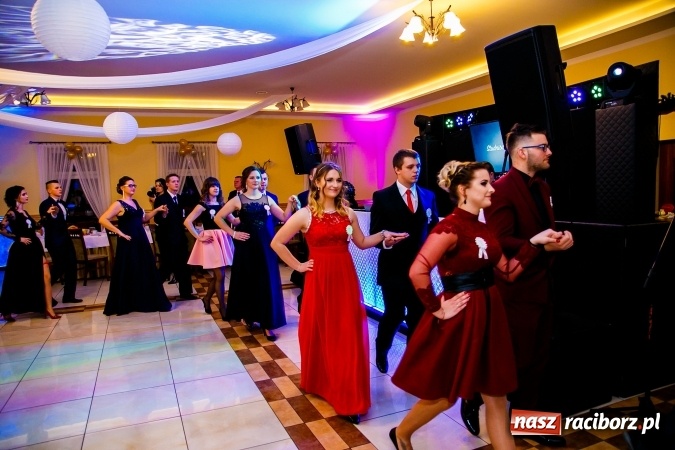 Zdjęcie w galerii na portalu naszraciborz.pl: Gastronomicy, hotelarze i technicy analitycy na studniówce w Anielskim Młynie  wiadomości z regionu