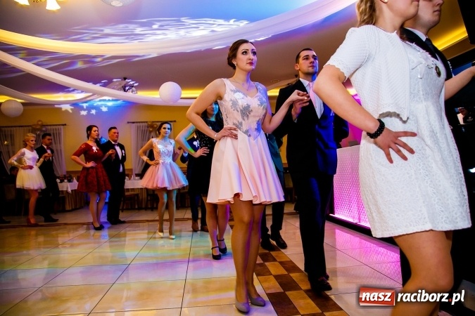 Zdjęcie w galerii na portalu naszraciborz.pl: Gastronomicy, hotelarze i technicy analitycy na studniówce w Anielskim Młynie  wiadomości z regionu