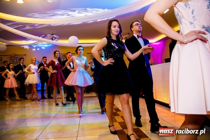 Zdjęcie w galerii na portalu naszraciborz.pl: Gastronomicy, hotelarze i technicy analitycy na studniówce w Anielskim Młynie  wiadomości z regionu