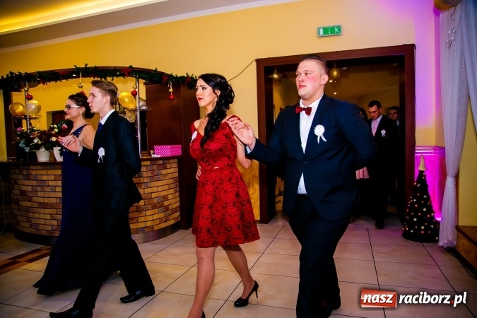 Zdjęcie w galerii na portalu naszraciborz.pl: Gastronomicy, hotelarze i technicy analitycy na studniówce w Anielskim Młynie  wiadomości z regionu