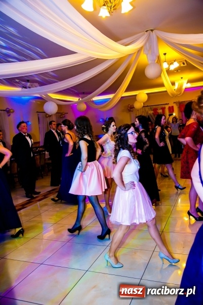 Zdjęcie w galerii na portalu naszraciborz.pl: Gastronomicy, hotelarze i technicy analitycy na studniówce w Anielskim Młynie  wiadomości z regionu