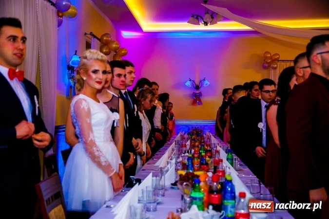 Zdjęcie w galerii na portalu naszraciborz.pl: Gastronomicy, hotelarze i technicy analitycy na studniówce w Anielskim Młynie  wiadomości z regionu