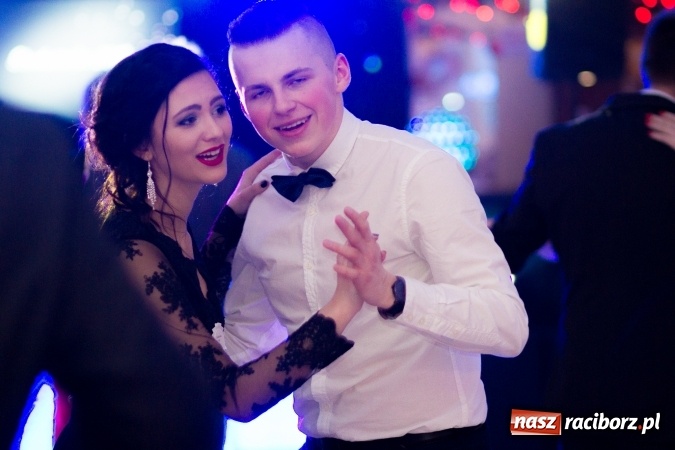 Zdjęcie w galerii na portalu naszraciborz.pl: Gastronomicy, hotelarze i technicy analitycy na studniówce w Anielskim Młynie  wiadomości z regionu