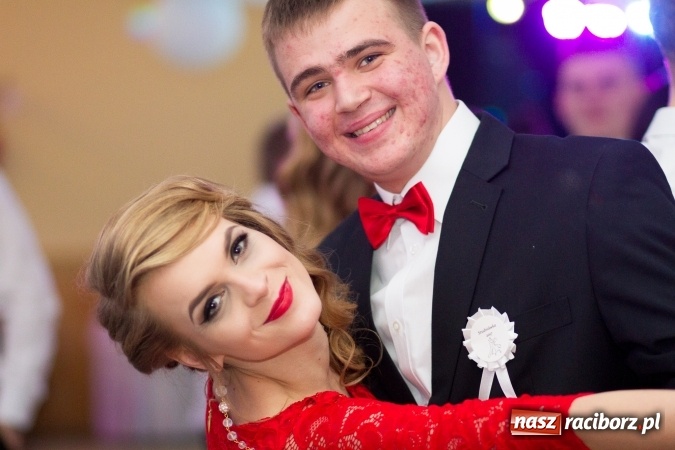 Zdjęcie w galerii na portalu naszraciborz.pl: Gastronomicy, hotelarze i technicy analitycy na studniówce w Anielskim Młynie  wiadomości z regionu