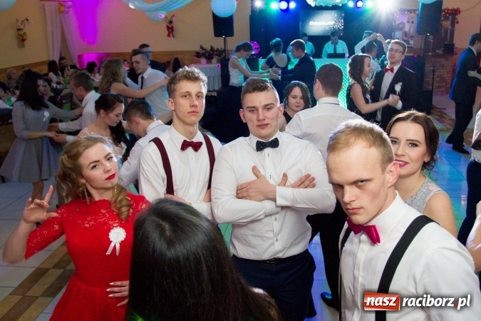 Zdjęcie w galerii na portalu naszraciborz.pl: Gastronomicy, hotelarze i technicy analitycy na studniówce w Anielskim Młynie  wiadomości z regionu